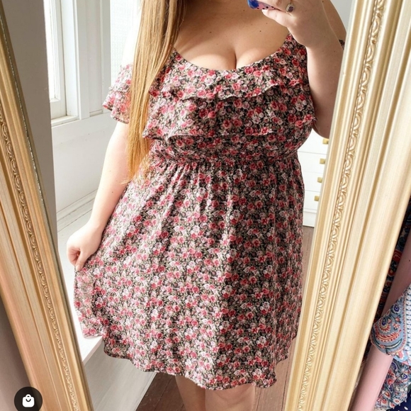 Summer Dress, floral, size 20 - Picture 5 of 6